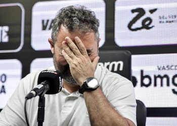 Fala polêmica e descompromisso de Mattos são motivos de sua demissão do Vasco; confira