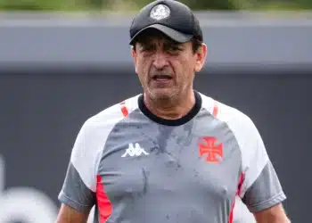 Confira o retrospecto entre Vasco e Bragantino