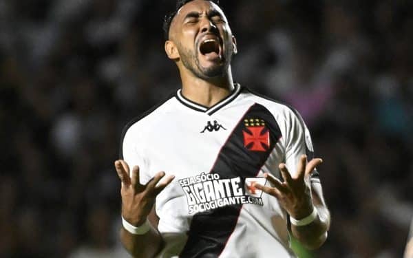 Quanto tempo Payet ficará fora do Vasco?