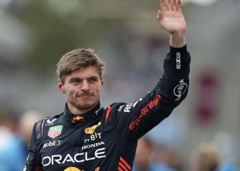 Torcedor do Vasco, Max Verstappen fala sobre torcida vascaína e elogia Payet