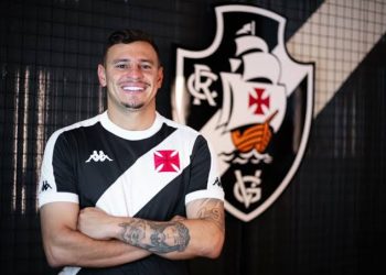 Hugo Moura será relacionado para o clássico contra o Fluminense
