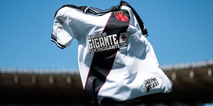 Fonte da SAF do Vasco diz que patrocinador master está encaminhado