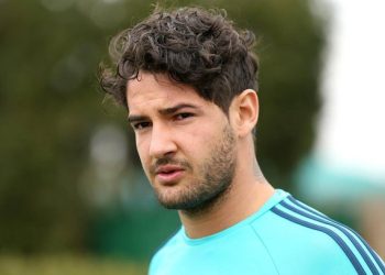 Vasco não deseja contratar Alexandre Pato