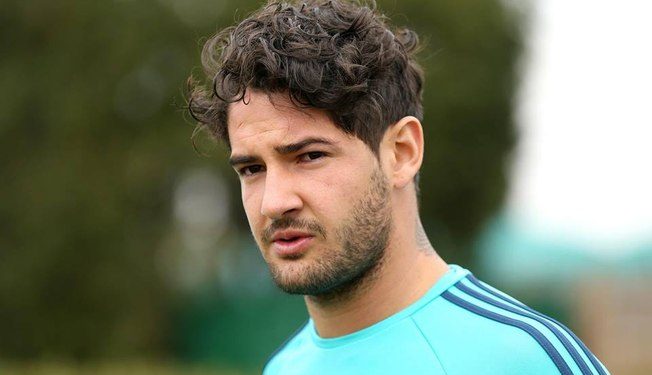 Vasco não deseja contratar Alexandre Pato