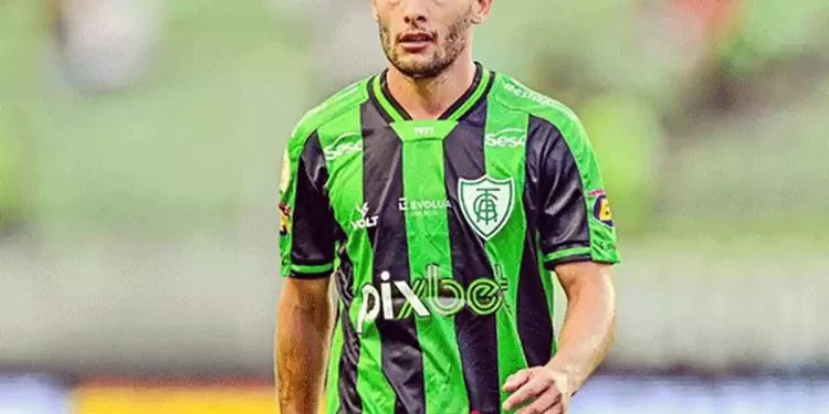 Vasco não entrará em leilão com Fortaleza para contratar Martínez