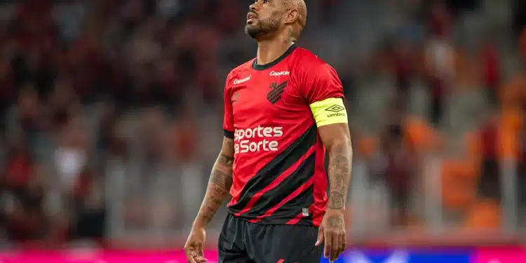 Athletico-PR, adversário do Vasco, vive grande fase defensiva; confira