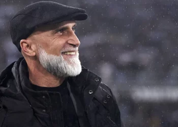 Vasco: Como jogam os times de Álvaro Pacheco?