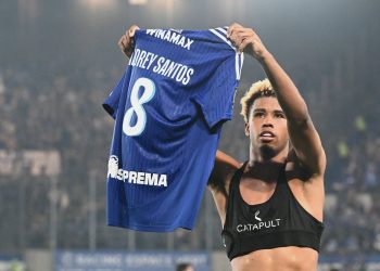 Ex-Vasco, Andrey Santos começa a render na Europa