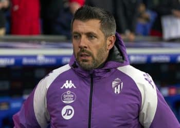 Paulo Pezzolano elogia Vasco, mas dá recado sobre Valladolid: “Tenho a cabeça aqui”