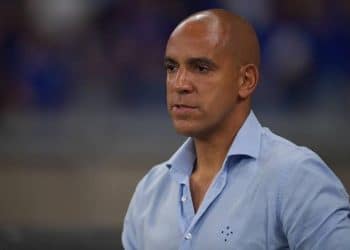 Técnico que fracassou no Cruzeiro entra no radar do Vasco