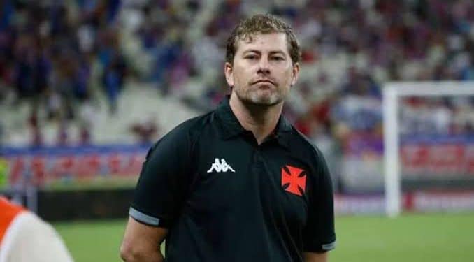 Como assistir ao vivo Vasco x Vitória