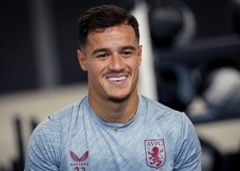 Vasco está otimista por Coutinho e rescisão com Aston Villa facilitaria acerto