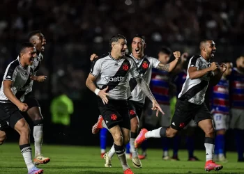 Narrador prevê narração histórica em futuro título do Vasco