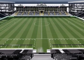 Vasco discute com Crefisa antecipação do valor de naming rights de São Januário