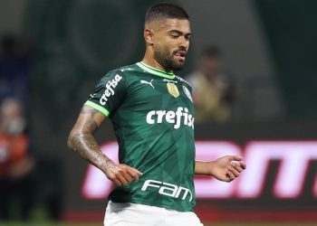 Ex-Palmeiras entra no radar do Vasco