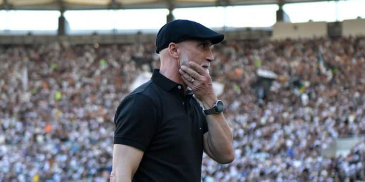 Teve discussão e ausência de dirigente… O que aconteceu no vestiário do Vasco após goleada? Confira