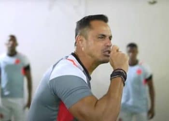 Vasco oferece cargo, mas Diego Pereira dá resposta negativa