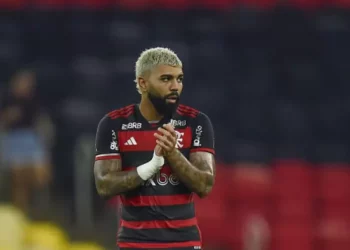 Edmundo cogita Gabigol no Vasco: “Vejo com bons olhos”