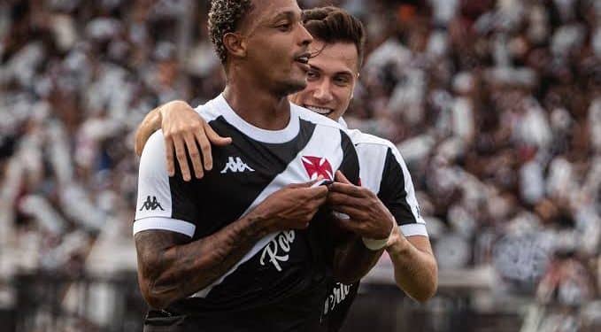 David pode sair do Vasco em breve; entenda a situação do atacante