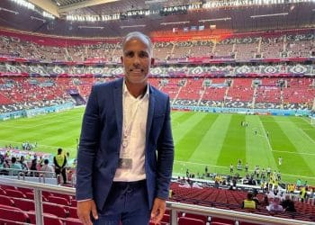 Felipe tem conversas com Álvaro Pacheco no CT do Vasco