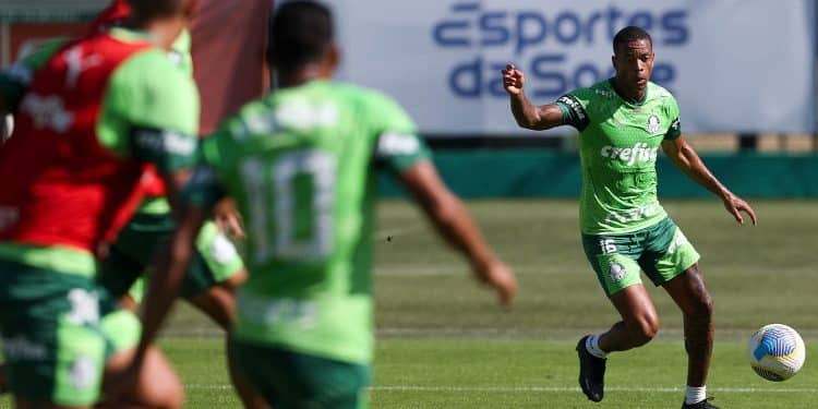 Jogador do Palmeiras prega respeito ao Vasco: “Grande equipe”