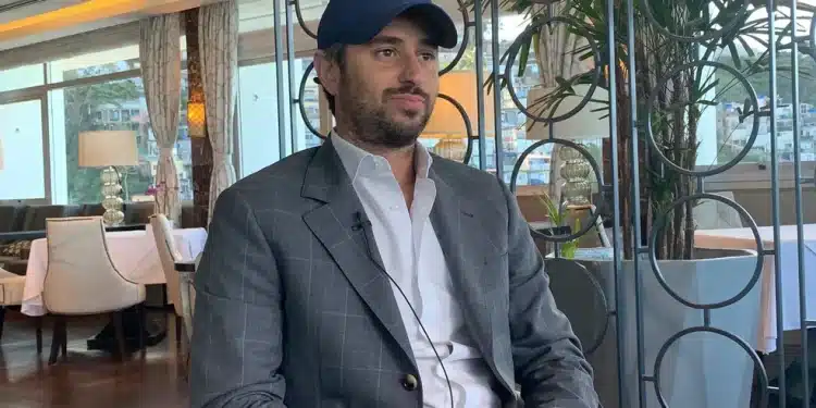 777 quebra silêncio e promete lutar pelo poder no Vasco