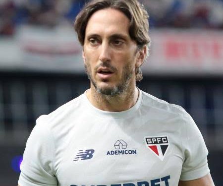 São Paulo terá desfalques contra o Vasco; confira