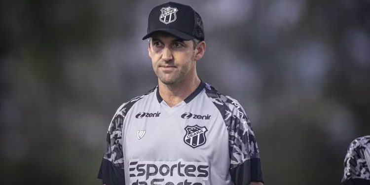 Ceará contrata ex-Vasco