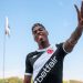Novo atacante do Vasco já castigou o Flamengo e jogou ao lado de Messi