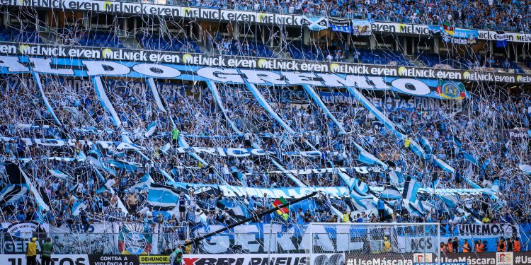 Vasco terá que lidar com pressão da torcida do Grêmio