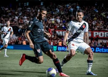 Confira arbitragem de Atlético-GO x Vasco pela Copa do Brasil