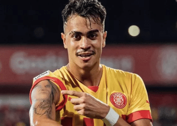 Nome de Reinier está na mesa do Vasco