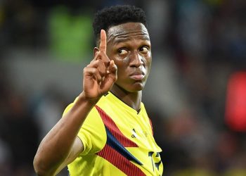 Mina no Vasco? Confira a situação envolvendo o zagueiro