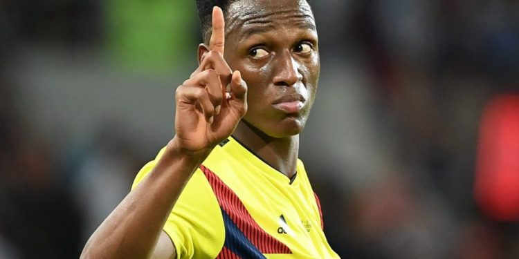 Mina no Vasco? Confira a situação envolvendo o zagueiro