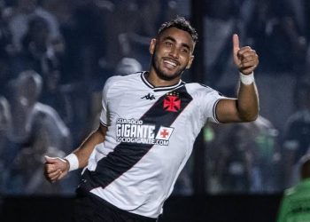 Jogador alvo do Vasco é “amigo” de Payet