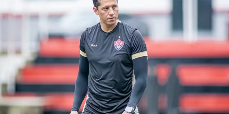 Vitória perde 2 jogadores para enfrentar o Vasco