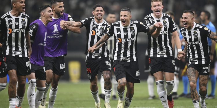 Carrasco do Fluminense tem sonho de jogar pelo Vasco