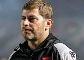 Vasco perde titular para enfrentar Athletico e Flamengo