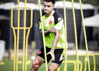 Como está a situação de Coutinho no Vasco? Confira