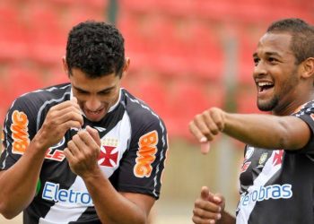 Diego Souza e Fellipe Bastos relembram título da Copa do Brasil com o Vasco