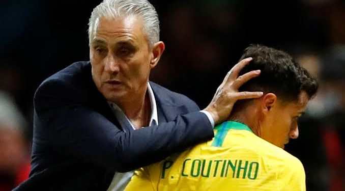 Treinador do Flamengo, Tite se rende e elogia qualidade do Vasco