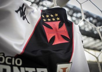 SAF do Coritiba é mais séria que a do Vasco afirma ex-treinador vascaíno