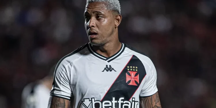 Acabou a temporada? Confira a possível lesão de David, do Vasco