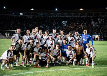 Qual a folha salarial do Vasco?