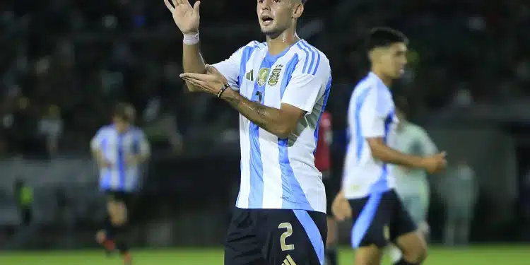 Newell's revela erro do Vasco em negociação por Ian Glavinovich