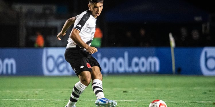 Vasco vive pior momento da temporada no Brasileirão e alarmes se acendem