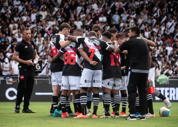 Vasco pode enfrentar o Juventude com muitos desfalques; entenda