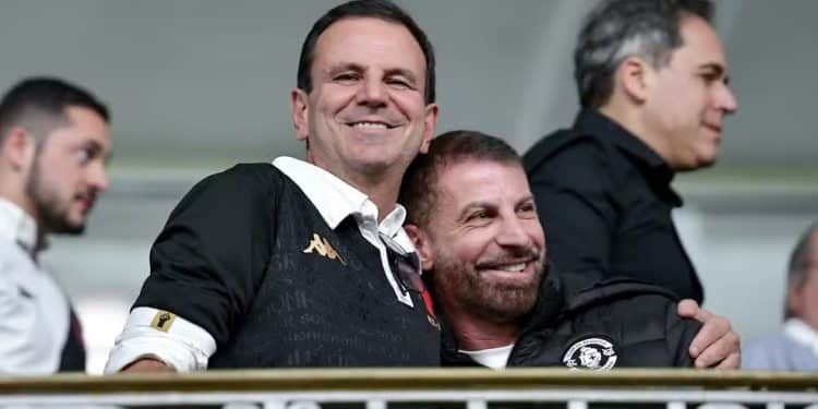 Prefeitos que torcem para o Vasco ganham no primeiro turno; conheçam