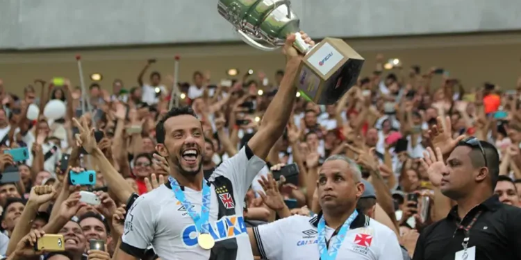 Nenê pode voltar ao Vasco; entenda