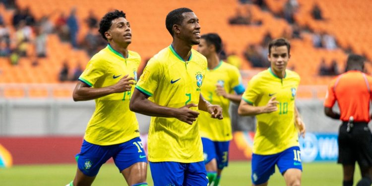 Vasco faz história: profissional convocada para Seleção Brasileira